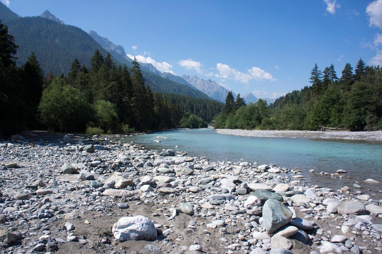 شقة Chasa Fent, Sent Scuol Im Engadin المظهر الخارجي الصورة